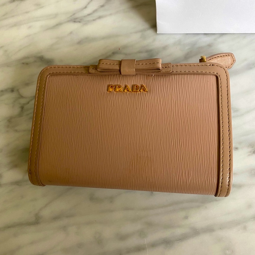 NEW Prada Soft Pink- Zip flap bow wallet - Picture 2 of 12